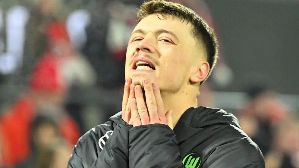 Góc Nhìn WINDD: Bild: Stuttgart vẫn đang kéo dài thương vụ Pecinovic, Wolfsburg đ