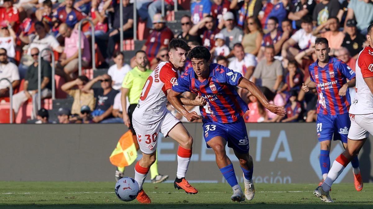 Góc Nhìn WINDD: Mundo Deportivo: Tòa án phong tỏa 499 cổ phần của Edens, liên 
